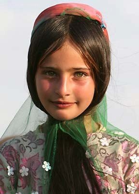 눈이 참 이쁜 쿠르드인 소녀