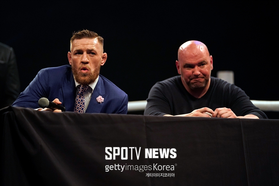 [먹튀검증소 뉴스]맥그리거, UFC 대표와 복귀전 논의…주말 리버풀에서 담판