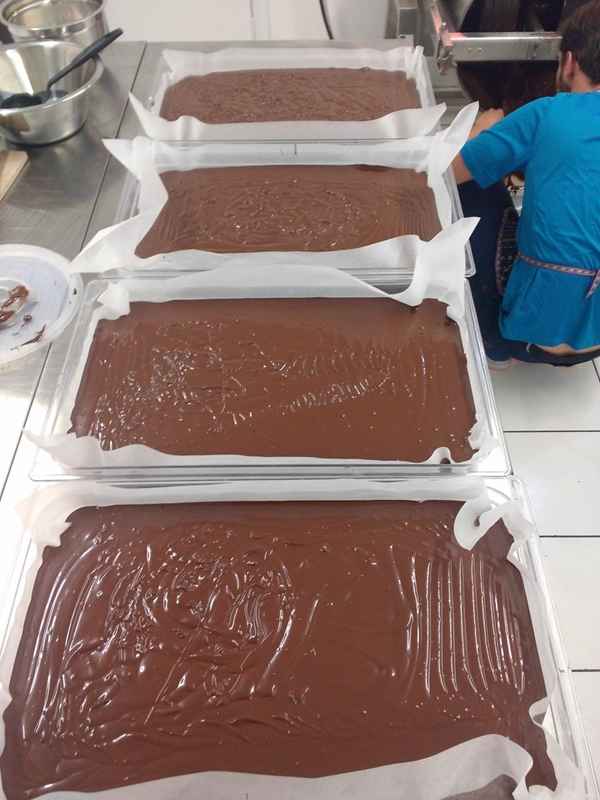 알고 나면 더 맛있는 수제 초콜릿 제조 과정