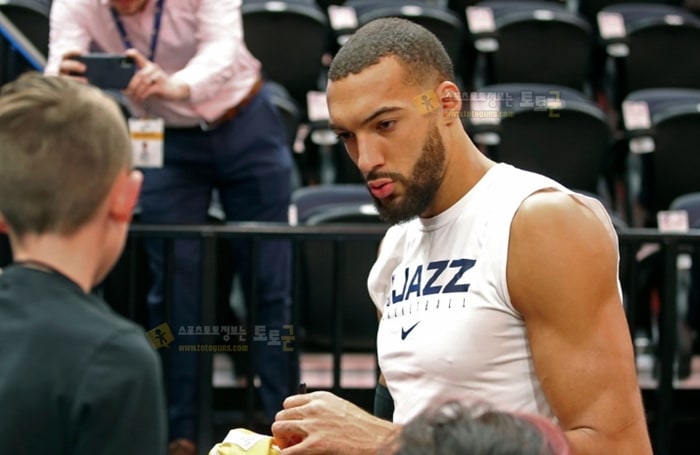 먹튀검증 토토군 스포츠 뉴스 코로나19 감염됐던 NBA 유타 선수들, 격리에서 해제