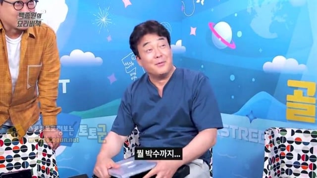 먹튀검증 토토군 유머 실버 버튼 골드버튼 두개 동시에 받은 유튜버