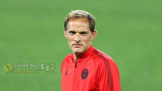 먹튀검증 토토군 스포츠 뉴스 PSG 단장, “감독 교체 없다” 투헬→알레그리 교체설 일축