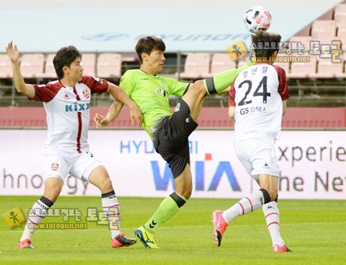 먹튀검증 토토군 스포츠뉴스 ‘기성용 합류 멀었는데’…전설매치 굴욕 FC서울