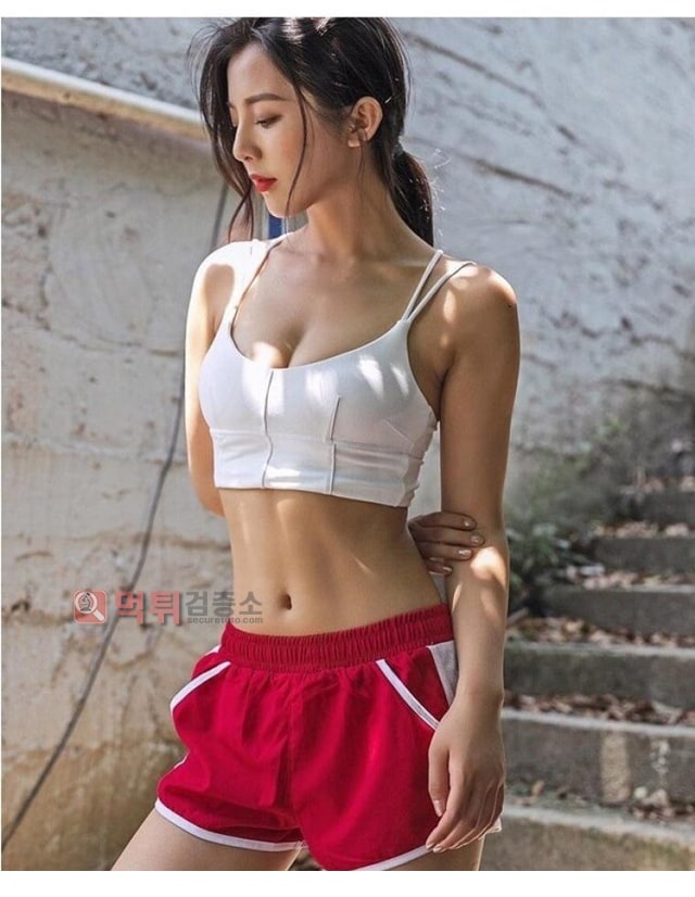 먹튀검증소 포토 대만 미녀 모델