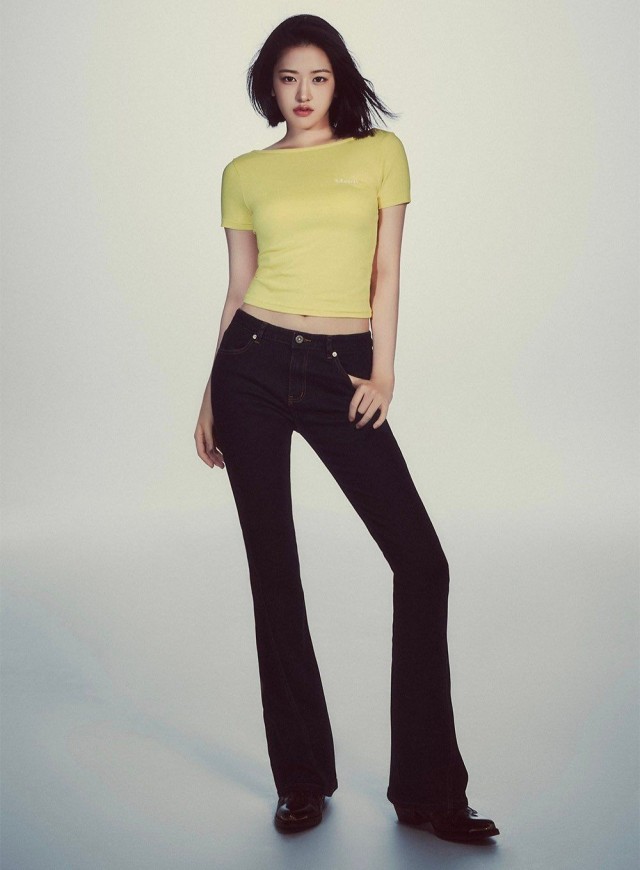 아이브 안유진 길죽길죽 데님 화보